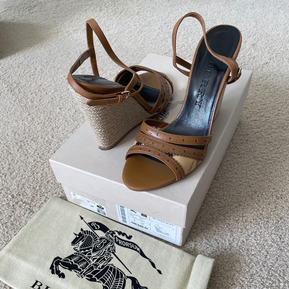 Burberry espadrilles